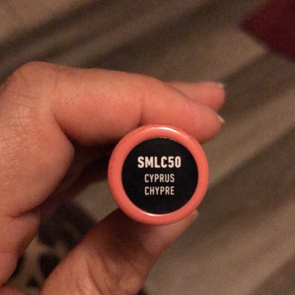 NYX LIP CREAM - Picture 4 of 4